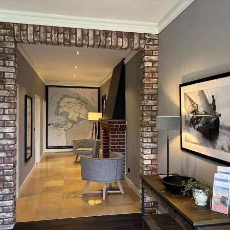 Strandhueues, 2 Strandlaeufer *